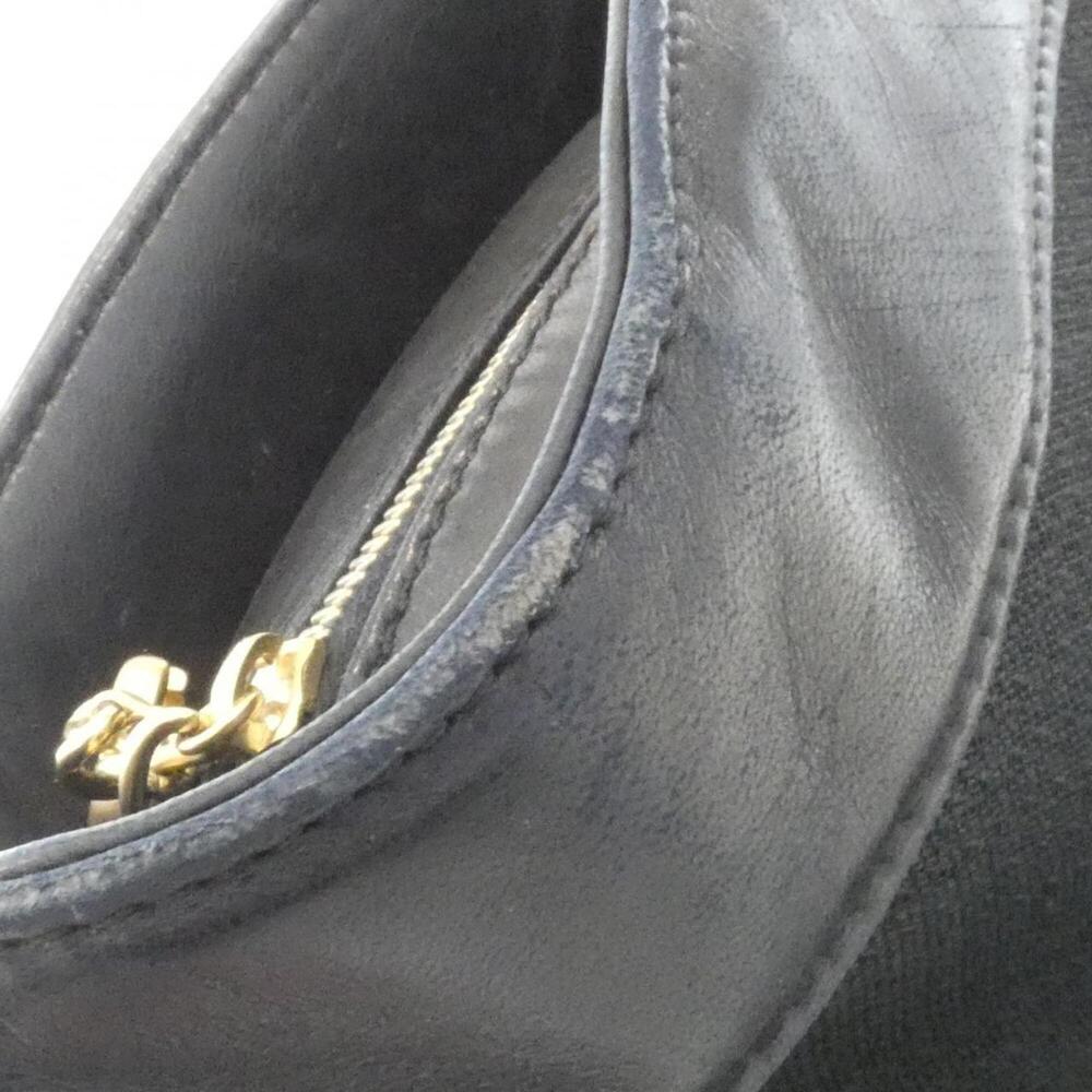 Chanel handbag - Picture 6 of 10